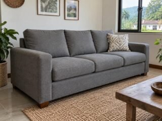 classified_03_sofa